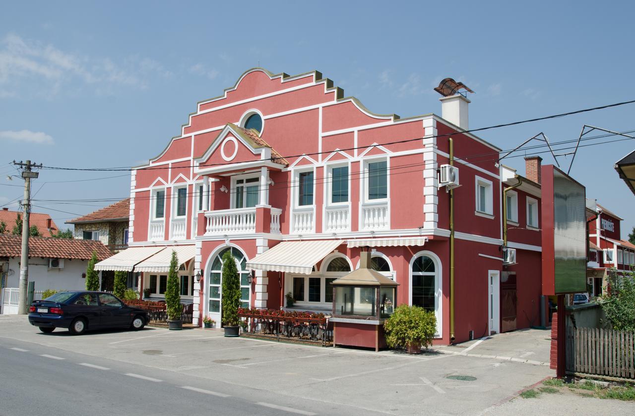 Hotel Drumski Raj Svilajnac Εξωτερικό φωτογραφία