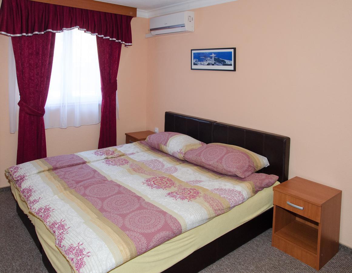 Hotel Drumski Raj Svilajnac Εξωτερικό φωτογραφία