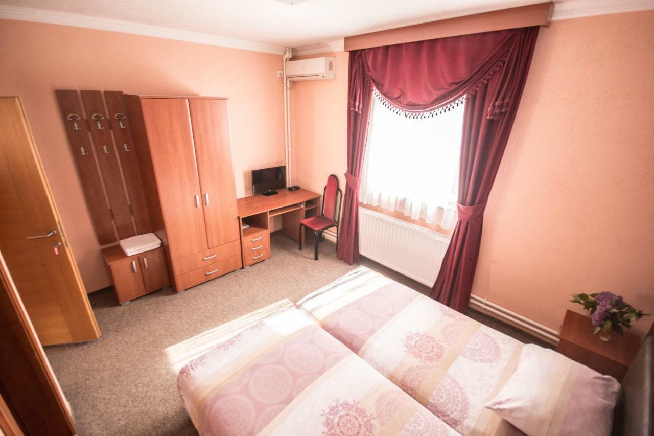 Hotel Drumski Raj Svilajnac Εξωτερικό φωτογραφία