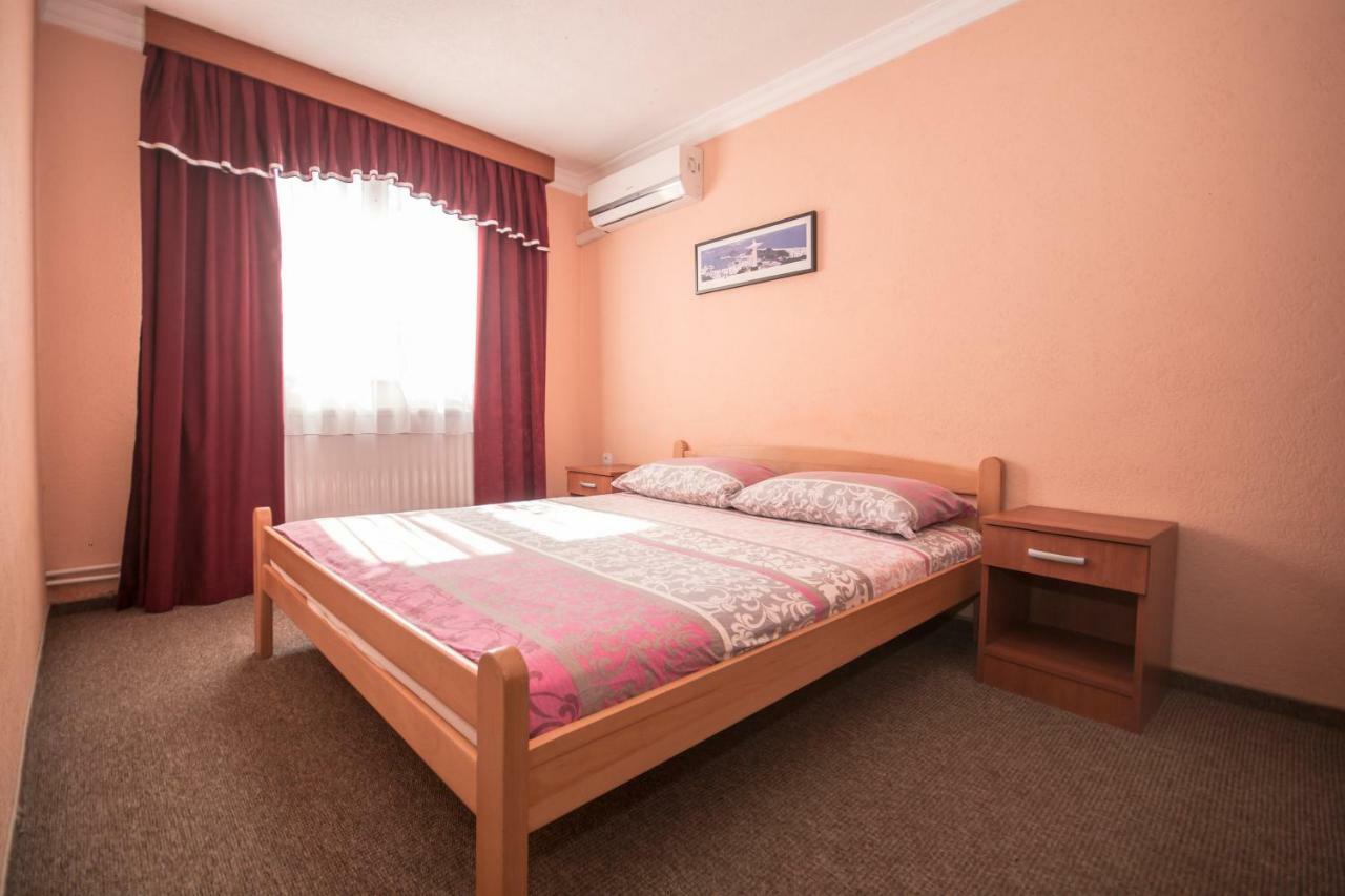 Hotel Drumski Raj Svilajnac Εξωτερικό φωτογραφία