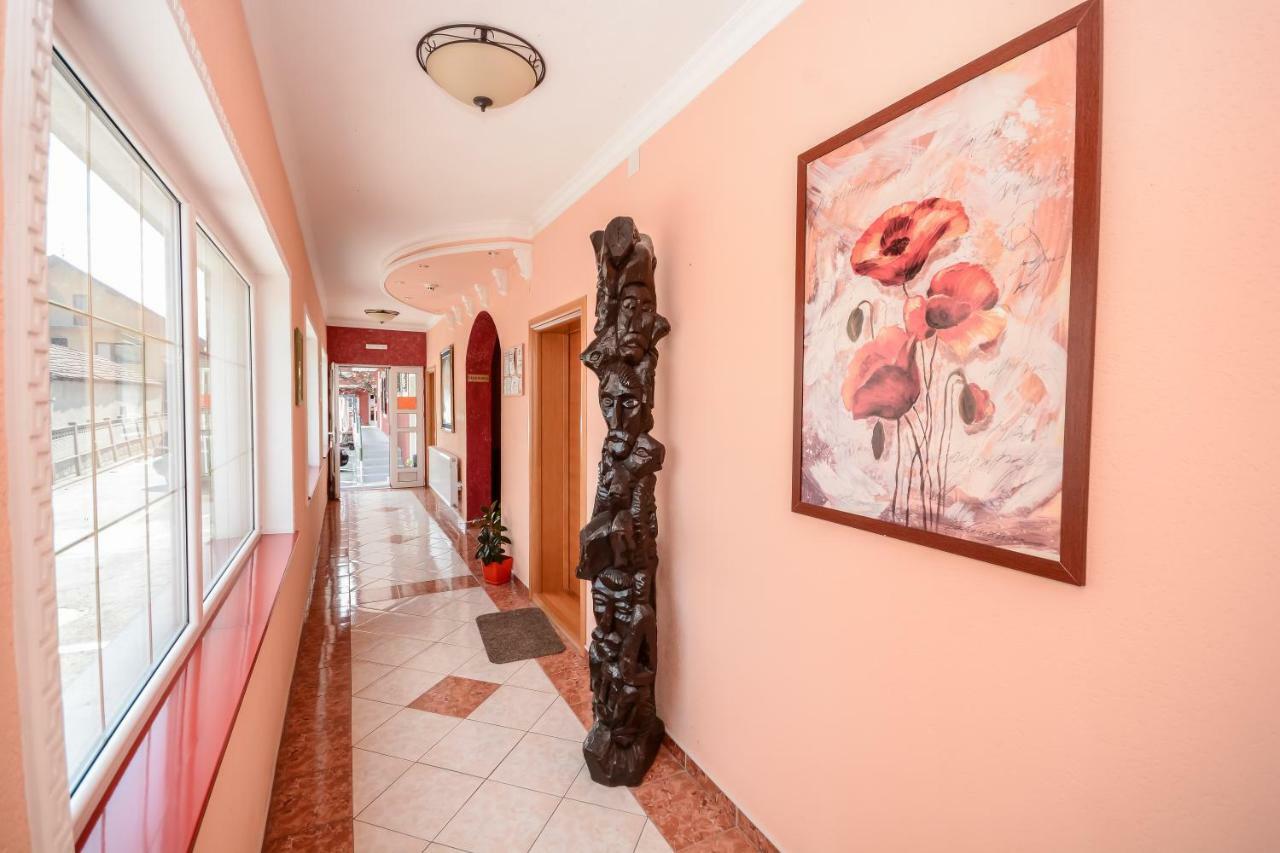 Hotel Drumski Raj Svilajnac Εξωτερικό φωτογραφία